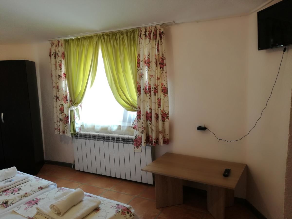 Гостевой дом Guest House Gebran Свиленград-12